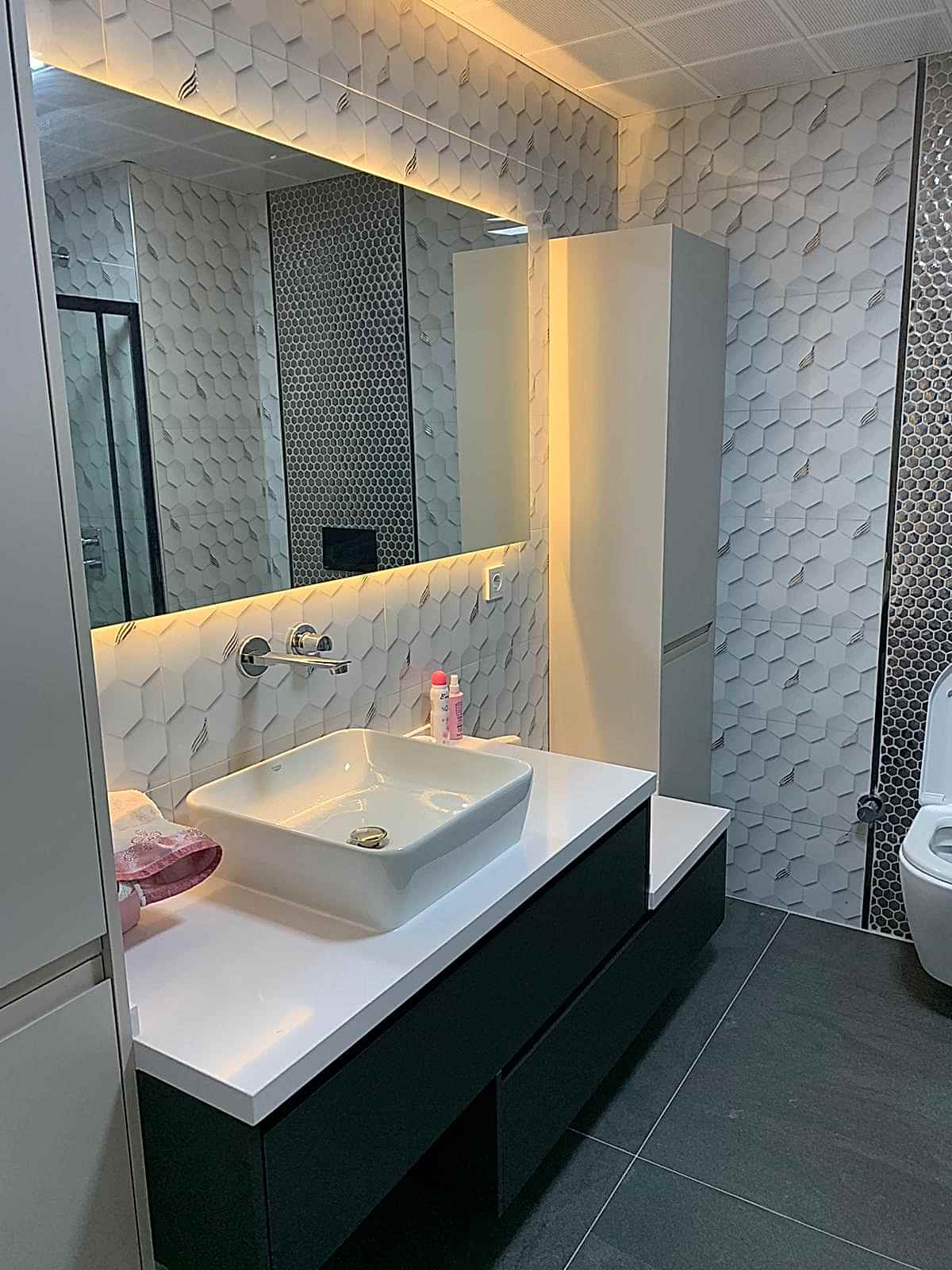 Tuana Ev Yenileme - Banyo Dolabı